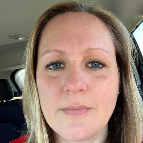 Meet your Posher, Shelley - Picture 1 of 1